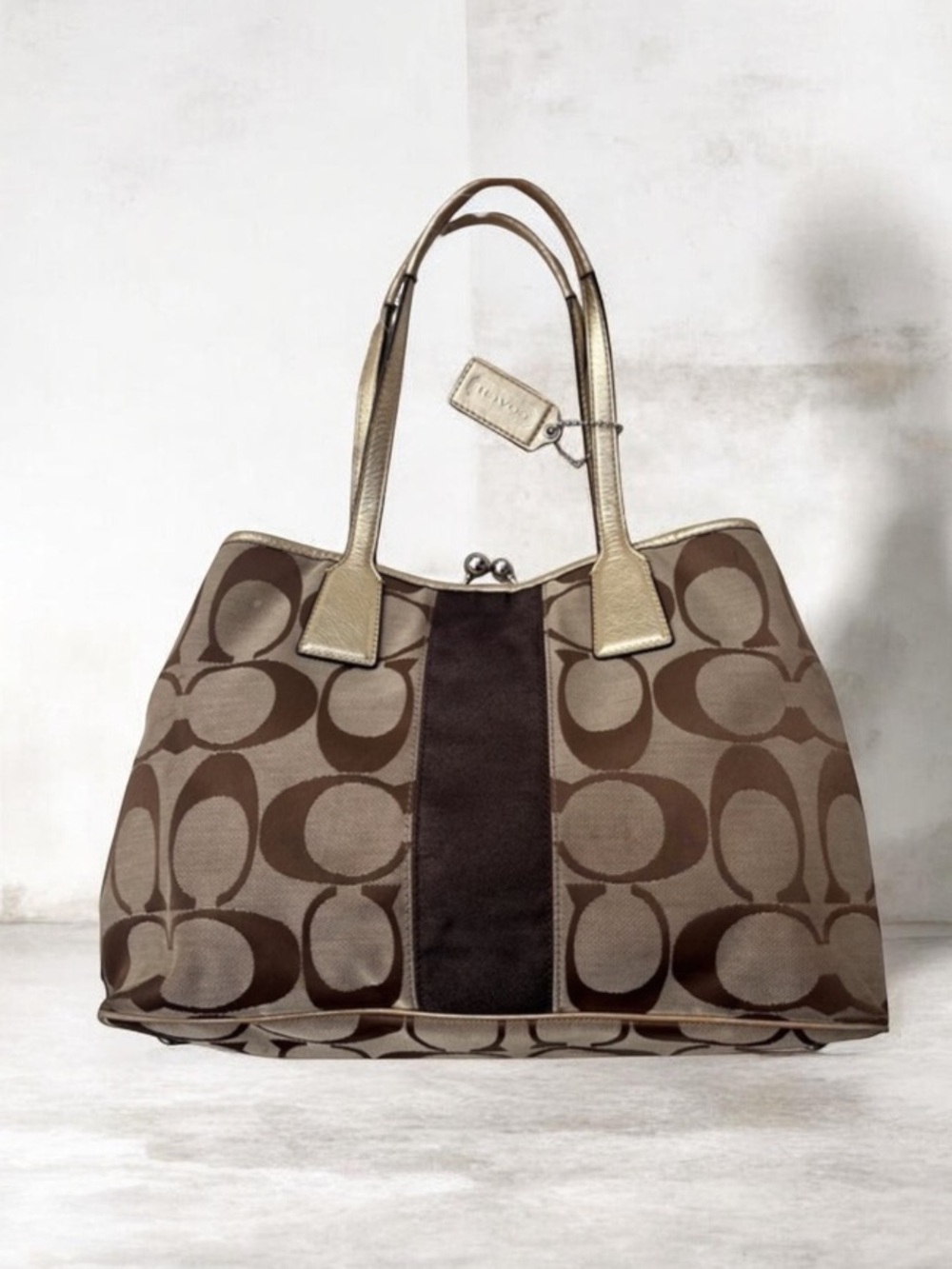 Coach SIgnature Handbag Purse Large "C" Satchel Tote Gold Tone Trim w/ Hangtag